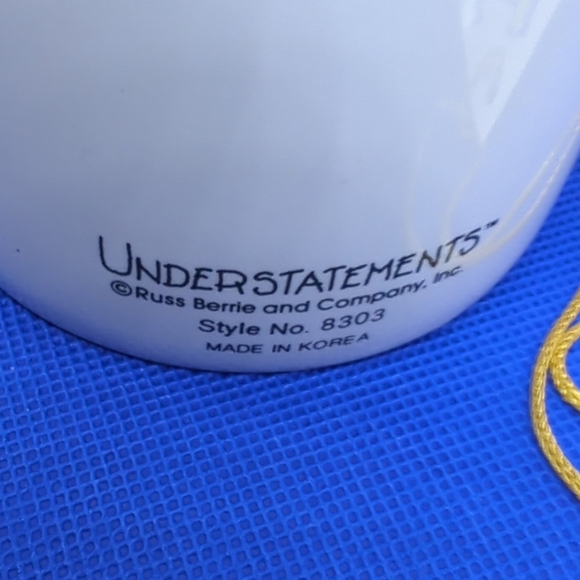 Mug "If You Wake Up Feeling Like You've Had It... Be Grateful" 12 oz Mug No.8303 - Picture 4 of 12